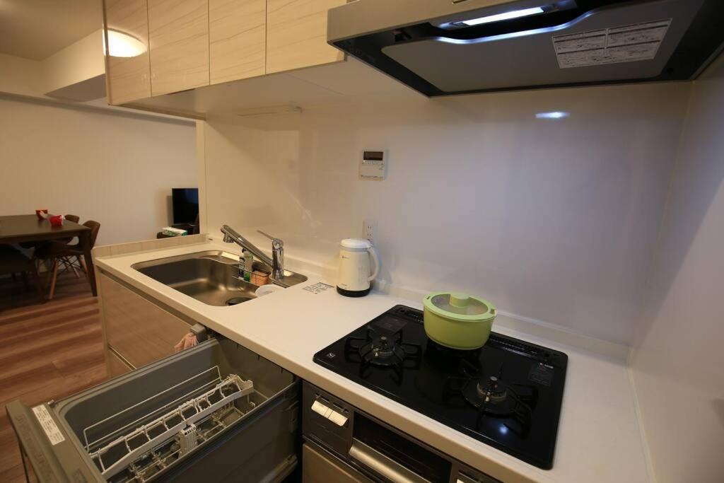 立地最高！交通・買い物にとっても便利 Wifiあり Apartment Tokyo Luaran gambar